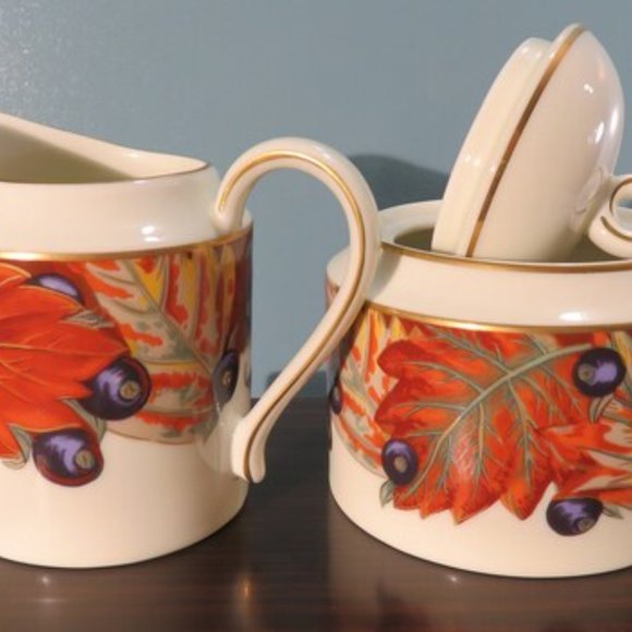Vintage - HARD TO FIND! Mikasa Mystic Fruit Sugar and Creamer Set - Picture 3 of 8